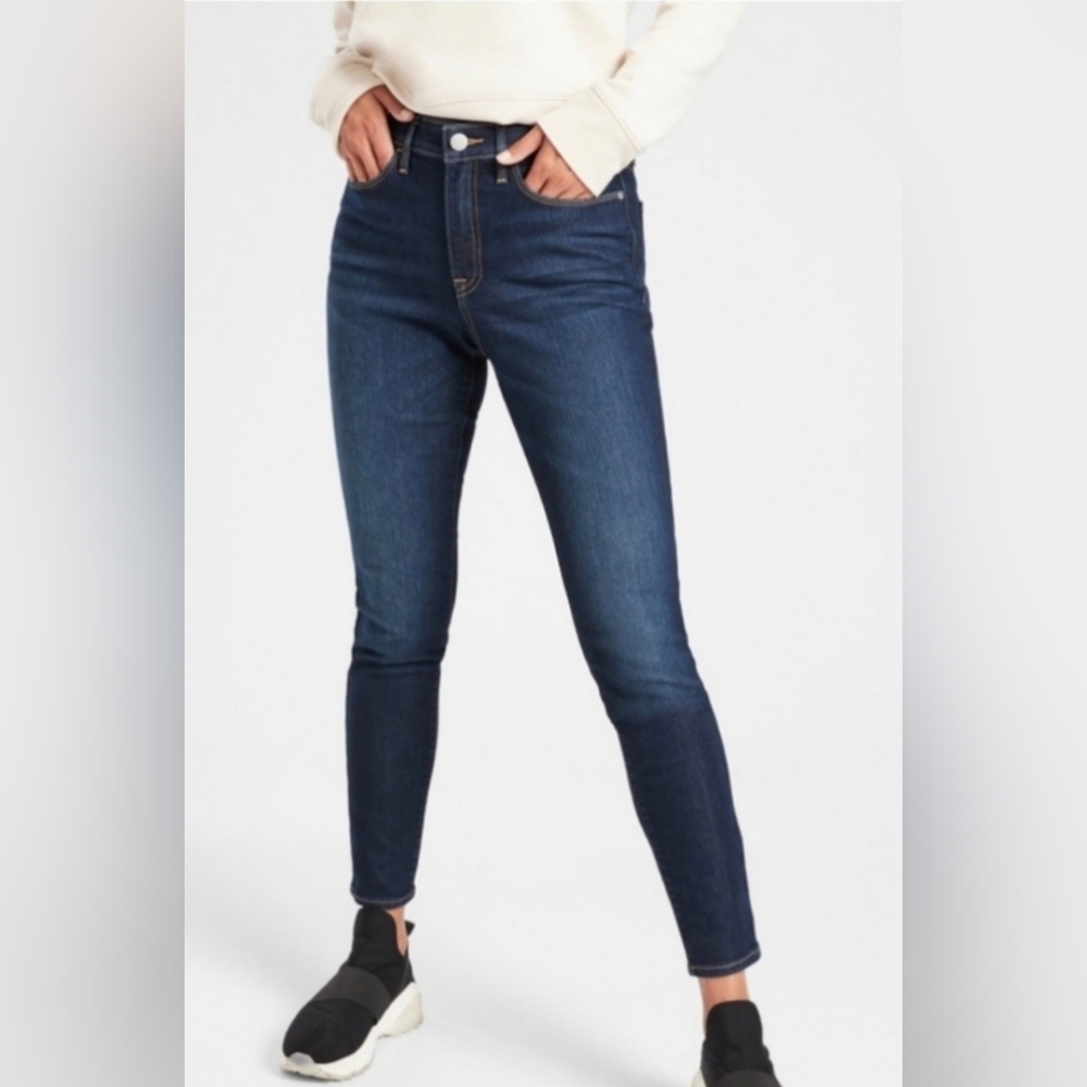 Athleta mid-rise dark wash skinny jeans, size 2